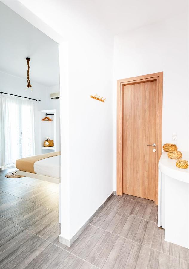 Dorkas Luxury Rooms&Apartments Livadakia 外观 照片