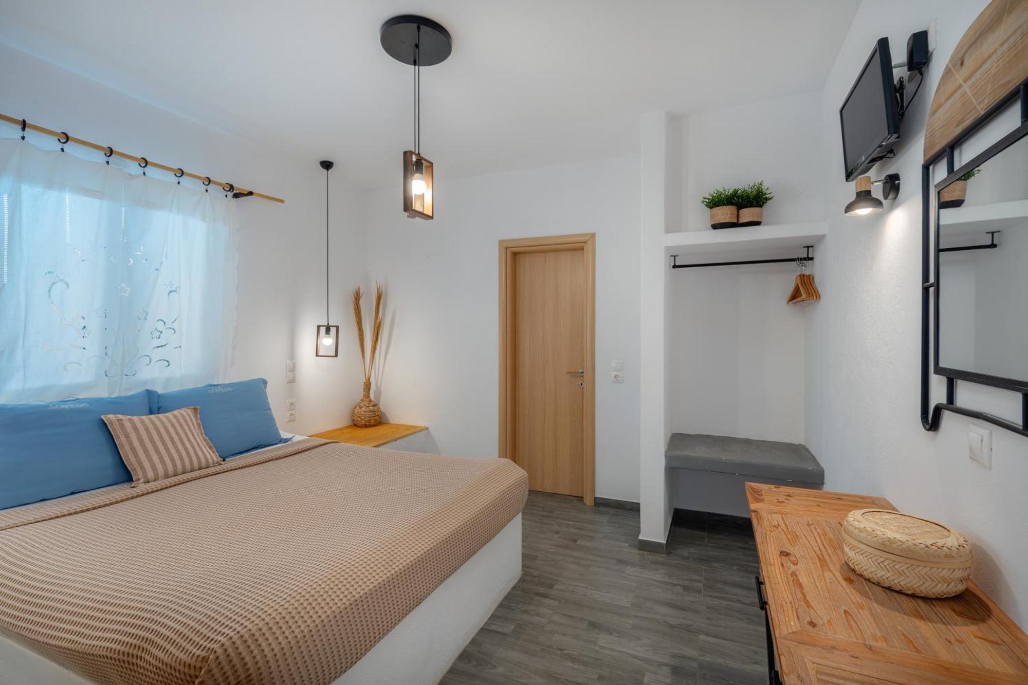 Dorkas Luxury Rooms&Apartments Livadakia 外观 照片