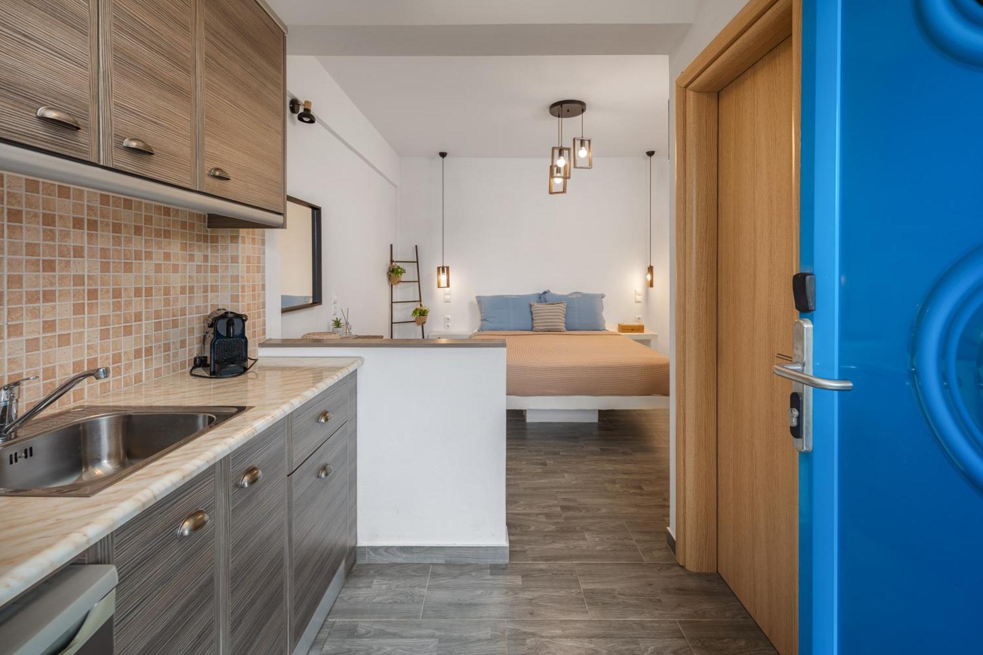 Dorkas Luxury Rooms&Apartments Livadakia 外观 照片