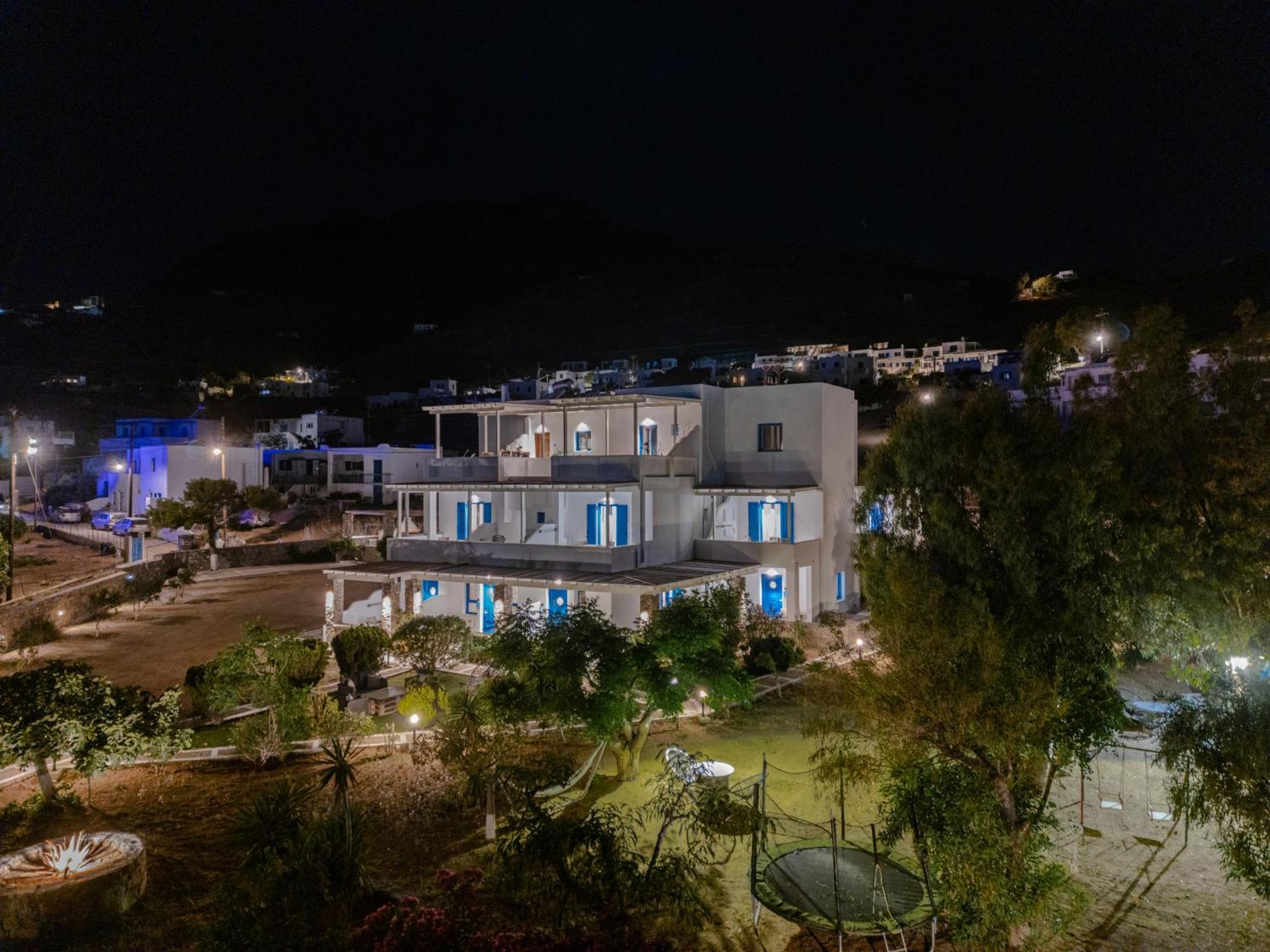 Dorkas Luxury Rooms&Apartments Livadakia 外观 照片