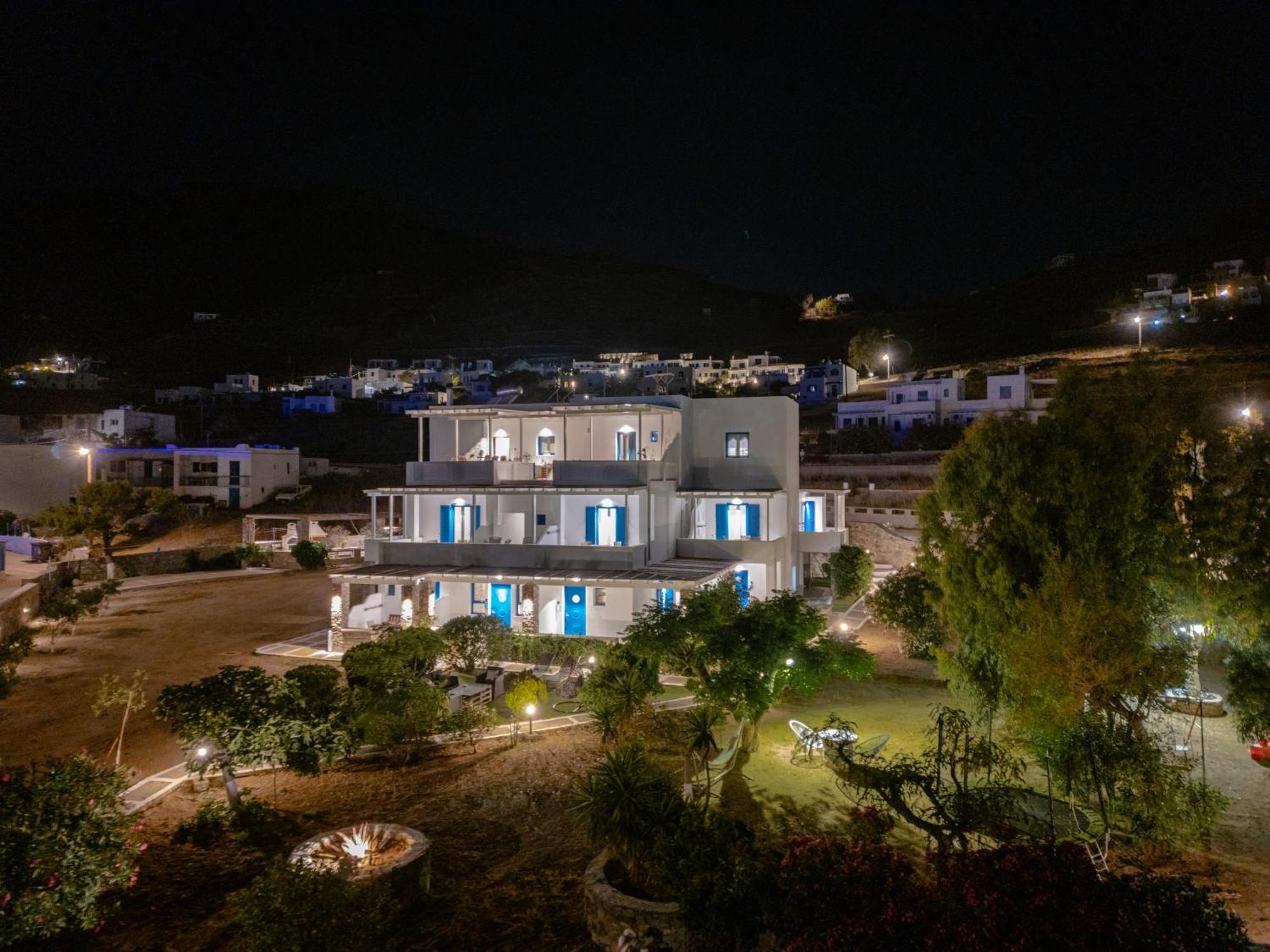 Dorkas Luxury Rooms&Apartments Livadakia 外观 照片